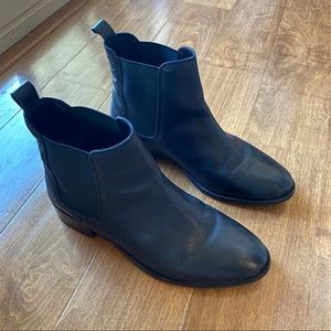 🤩 10W ASOS wide leather Chelsea boot w DR SCHOLLS